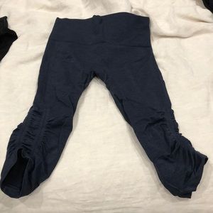 Lululemon capris
